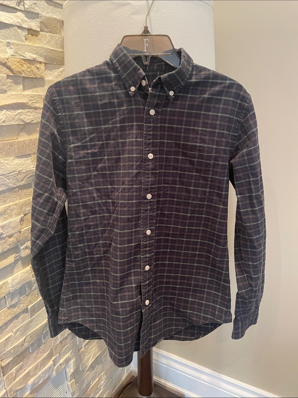 5/$25 Club Monaco Dark Blue Plaid Button-Down Shirt